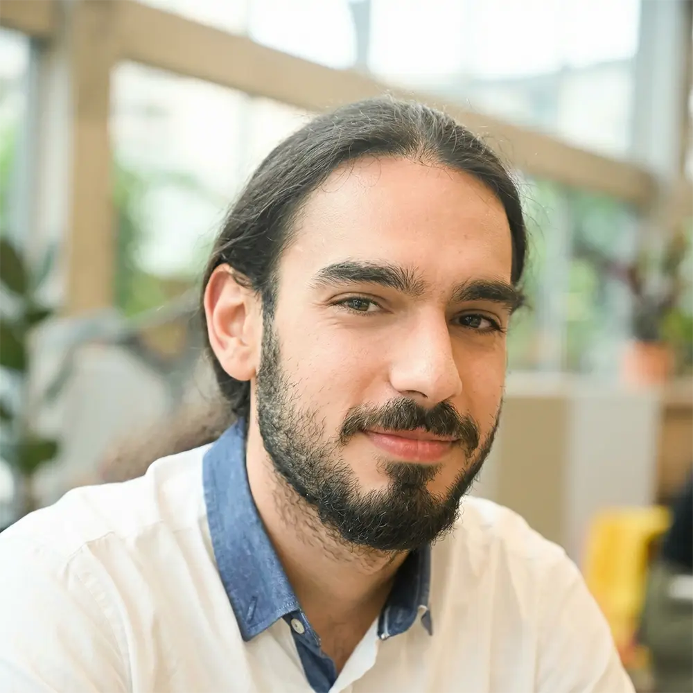 Développeur et concepteur Web de Bac Général PHYSIQUE + SVT